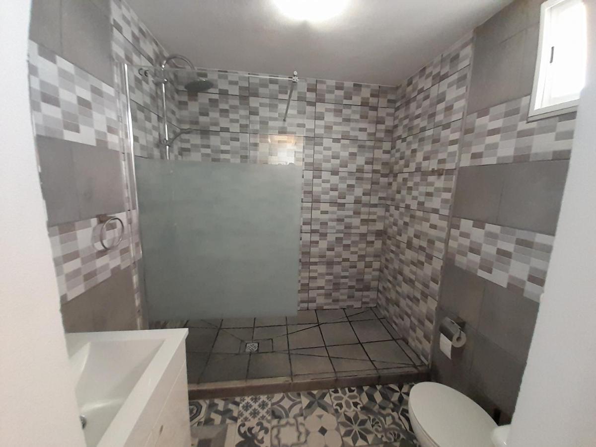 Ibiza Suite Independent Bedroom And Bathroom Albufeira Kültér fotó